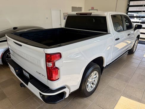 Used 2023 Chevrolet Silverado 1500 Custom AWD/4WD image 6