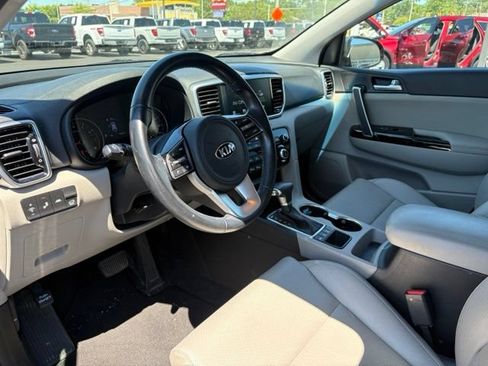 Used 2020 Kia Sportage EX AWD/4WD image 19