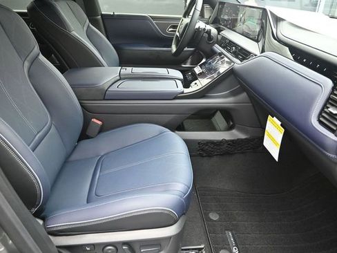 New 2026 INFINITI QX80 4WD image 47