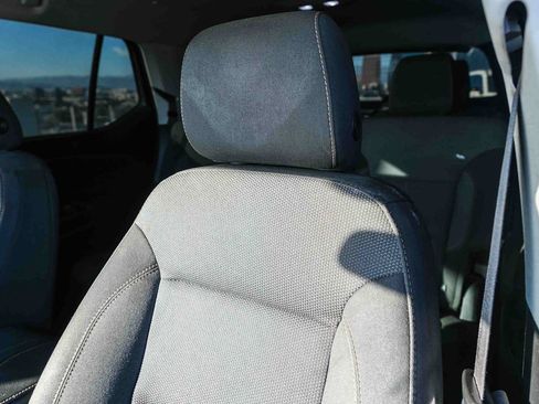 Used 2020 Chevrolet Traverse LS w/ LPO, Black Accent Package FWD image 22