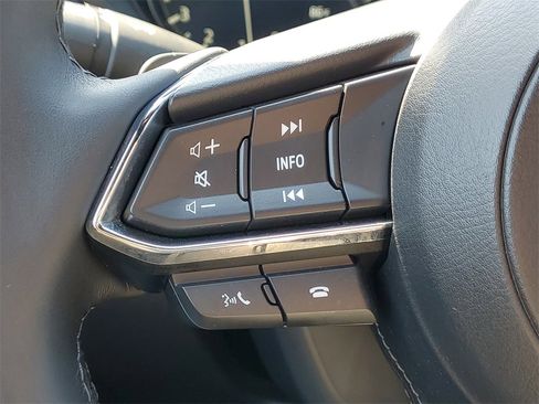 Used 2025 MAZDA CX-5 Signature image 21