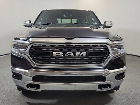Used 2022 RAM 1500 Limited AWD/4WD image 2
