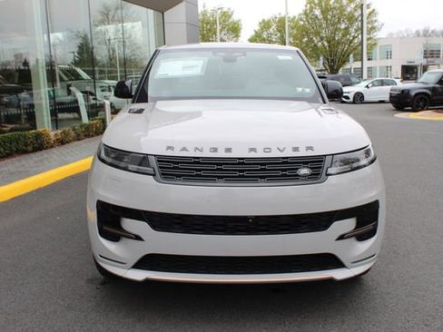 New 2025 Land Rover Range Rover Sport Dynamic SE image 5