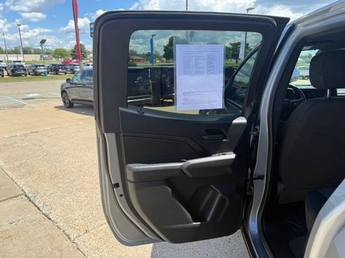Used 2023 Chevrolet Colorado Trail Boss w/ Advanced Trailering Package AWD/4WD image 15