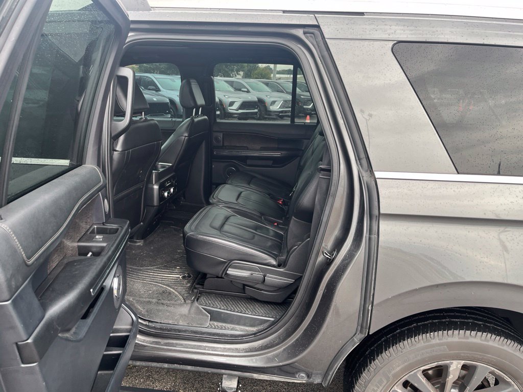 Used 2021 Ford Expedition Max Limited AWD/4WD image 11
