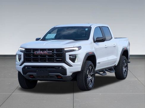 Used 2023 GMC Canyon AT4 AWD/4WD image 10