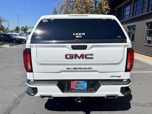 Used 2021 GMC Sierra 1500 AT4 w/ AT4 Preferred Package AWD/4WD image 4