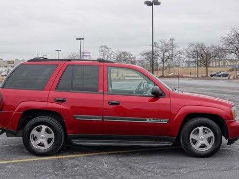 Used 2002 Chevrolet TrailBlazer LT w/ Preferred Equipment Group AWD/4WD image 41