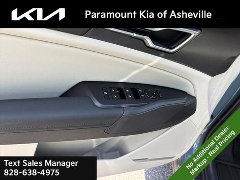 New 2026 Kia Sportage EX AWD/4WD image 25
