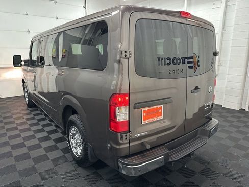 Used 2015 Nissan NV 3500 SL w/ Technology Package RWD image 7