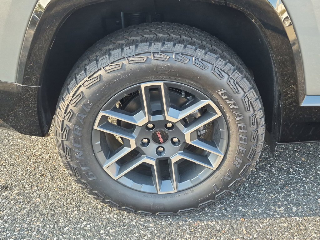 New 2027 GMC Terrain AT4 w/ Technology Package II AWD/4WD image 29