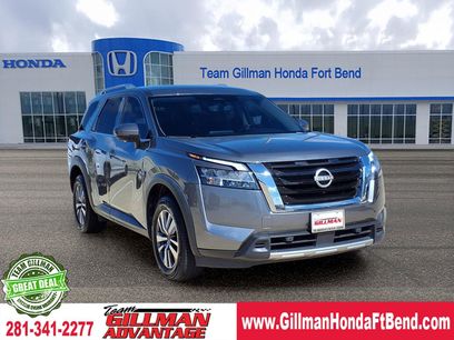 Used 2023 Nissan Pathfinder SL