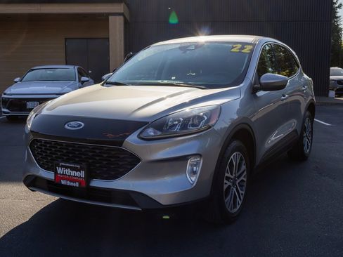 Used 2022 Ford Escape SEL image 3