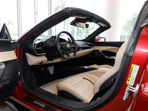Used 2023 Ferrari 296 GTS RWD image 9