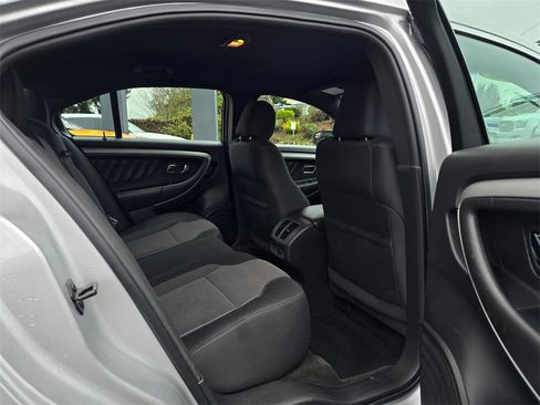 Used 2013 Ford Taurus SEL image 15