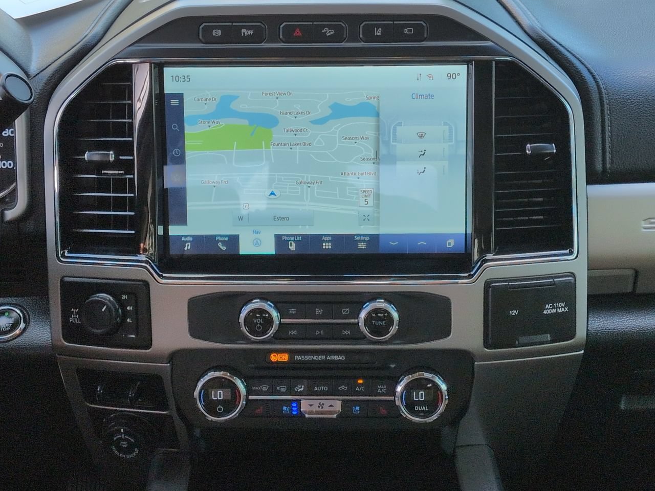 Used 2022 Ford F250 Lariat w/ Lariat Ultimate Package AWD/4WD image 18
