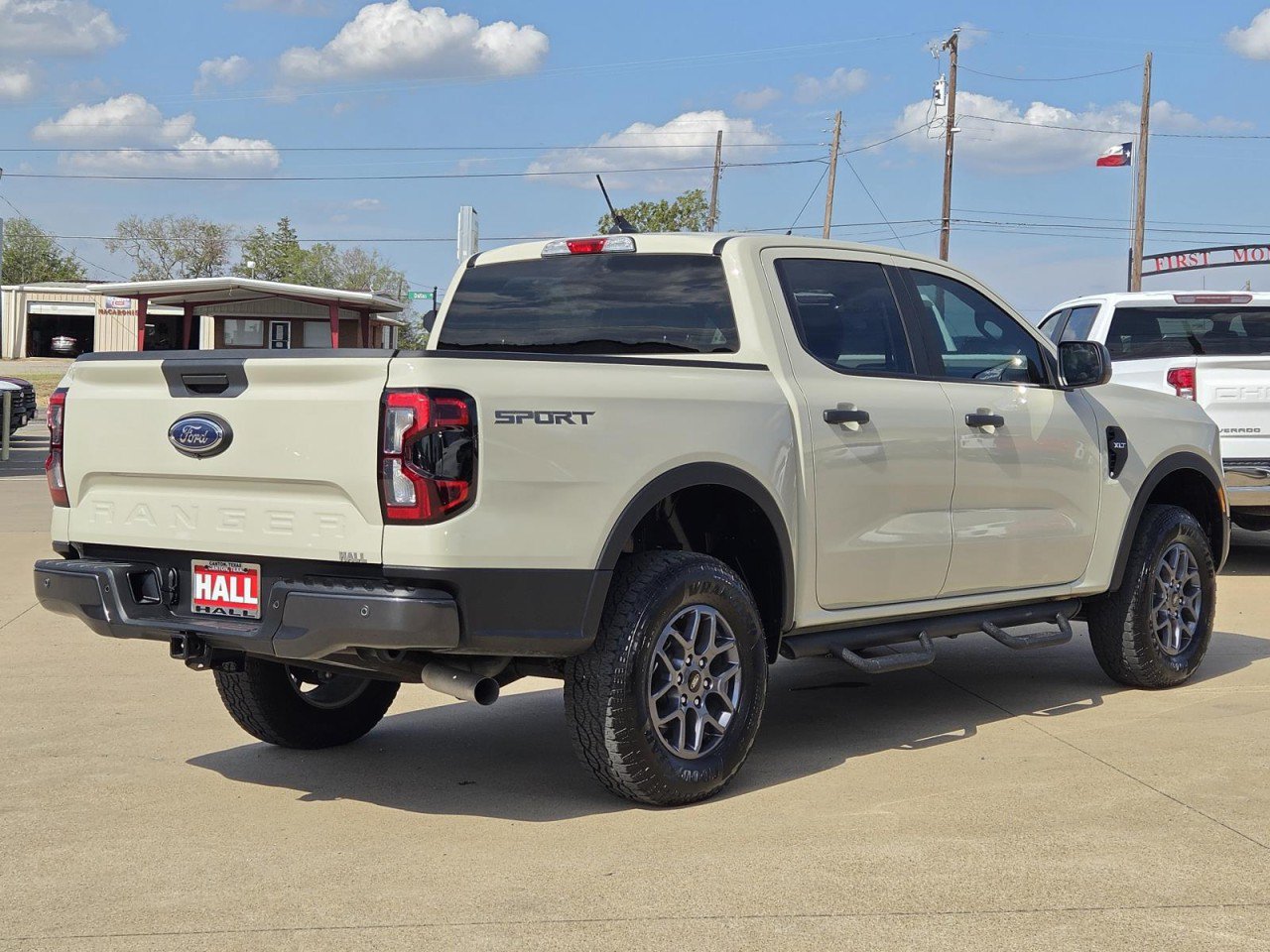 Used 2025 Ford Ranger XLT w/ Trailer Tow Package RWD image 4