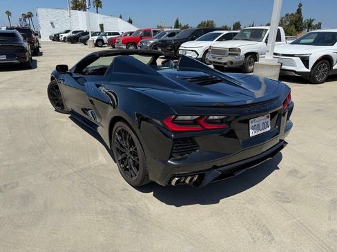 Used 2023 Chevrolet Corvette Stingray Convertible w/ 1LT RWD image 14