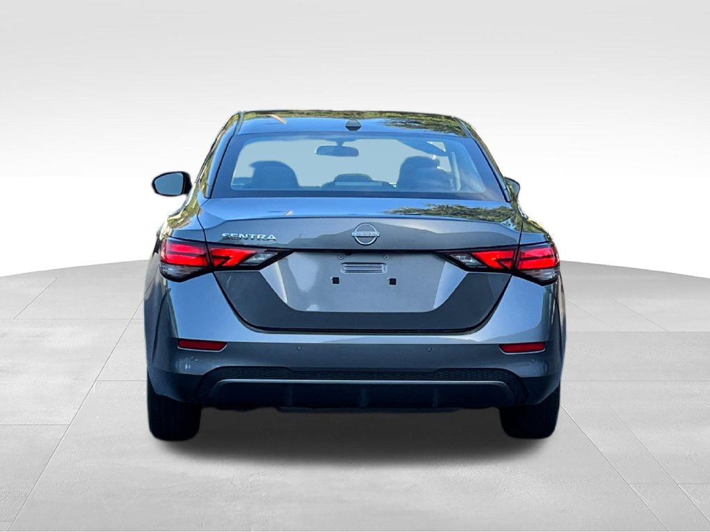 Certified 2025 Nissan Sentra SV FWD image 6