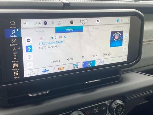 Used 2024 Jeep Wrangler Sahara w/ Technology Group image 24