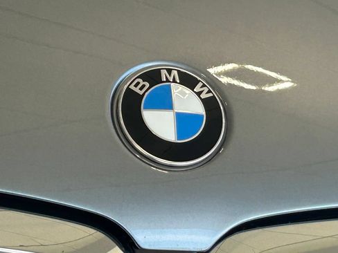Used 2020 BMW 530i w/ Convenience Package RWD image 20