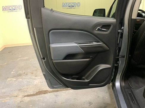 Used 2022 Chevrolet Colorado Z71 image 24