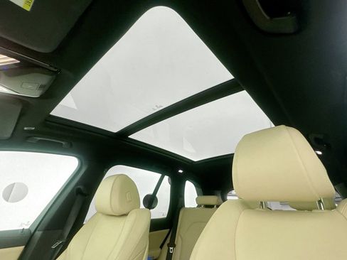 Used 2022 BMW X5 sDrive40i image 21