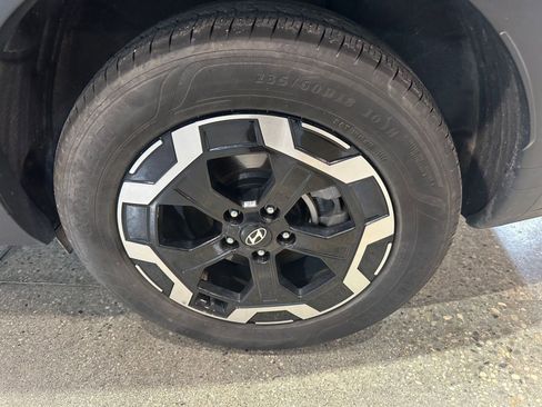 Used 2025 Hyundai Santa Fe SEL image 32