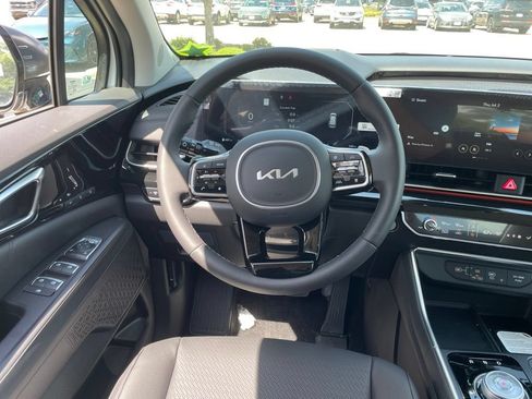 New 2026 Kia Carnival SX Prestige FWD image 14
