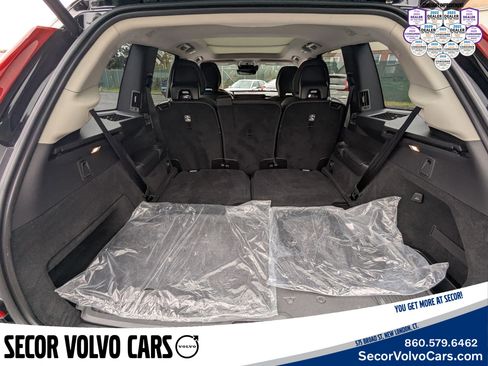 Certified 2022 Volvo XC90 T6 Inscription w/ Climate Package image 22