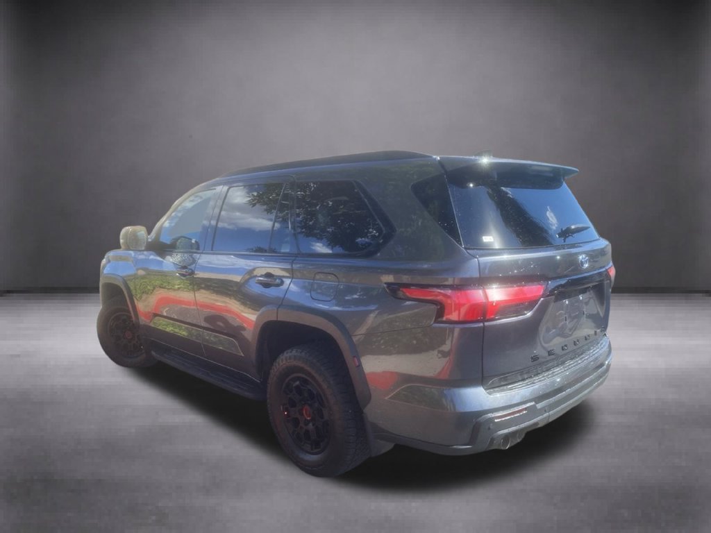 Used 2023 Toyota Sequoia TRD Pro AWD/4WD image 4