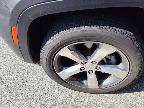 Used 2021 Jeep Grand Cherokee L Limited w/ Trailer Tow Group (B) image 10