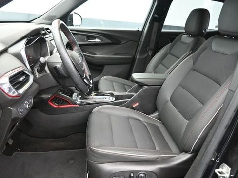 Used 2022 Chevrolet TrailBlazer RS FWD image 26