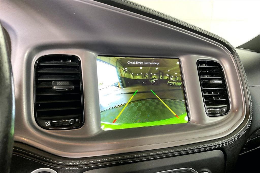 Used 2023 Dodge Charger R/T w/ Plus Group RWD image 27