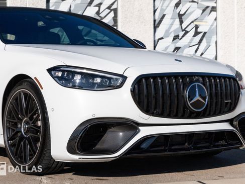Used 2024 Mercedes-Benz S 63 AMG S image 2