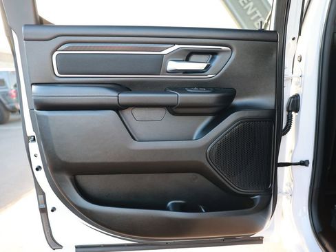 New 2026 RAM 1500 4x4 Crew Cab image 34