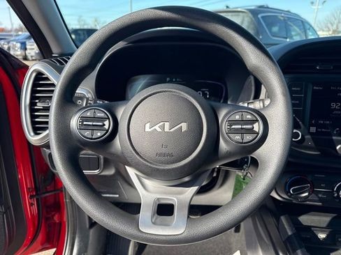 Used 2024 Kia Soul LX w/ Option Group 015 image 16