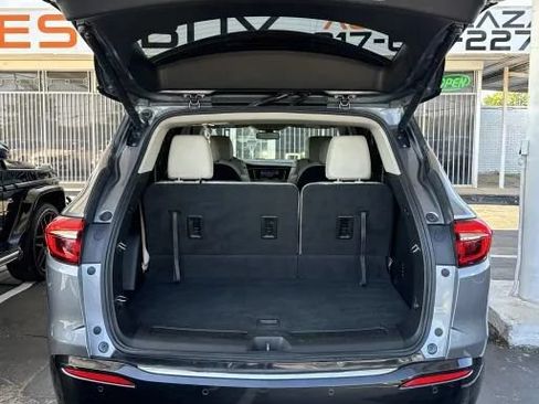 Used 2021 Buick Enclave Essence FWD image 28