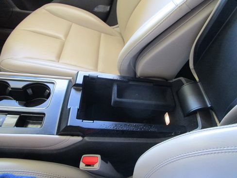 Used 2020 Lincoln Corsair FWD w/ Equipment Group 101A image 29