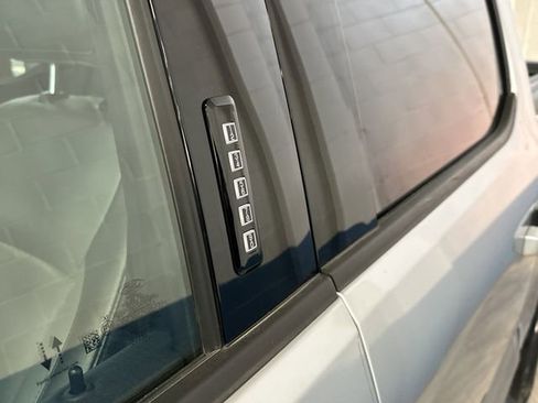 Certified 2024 Ford F150 Lightning Lariat image 44