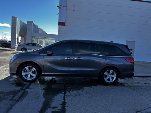 Used 2019 Honda Odyssey EX-L image 2