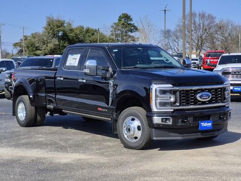 New 2026 Ford F350 Platinum w/ Platinum Plus Package image 2