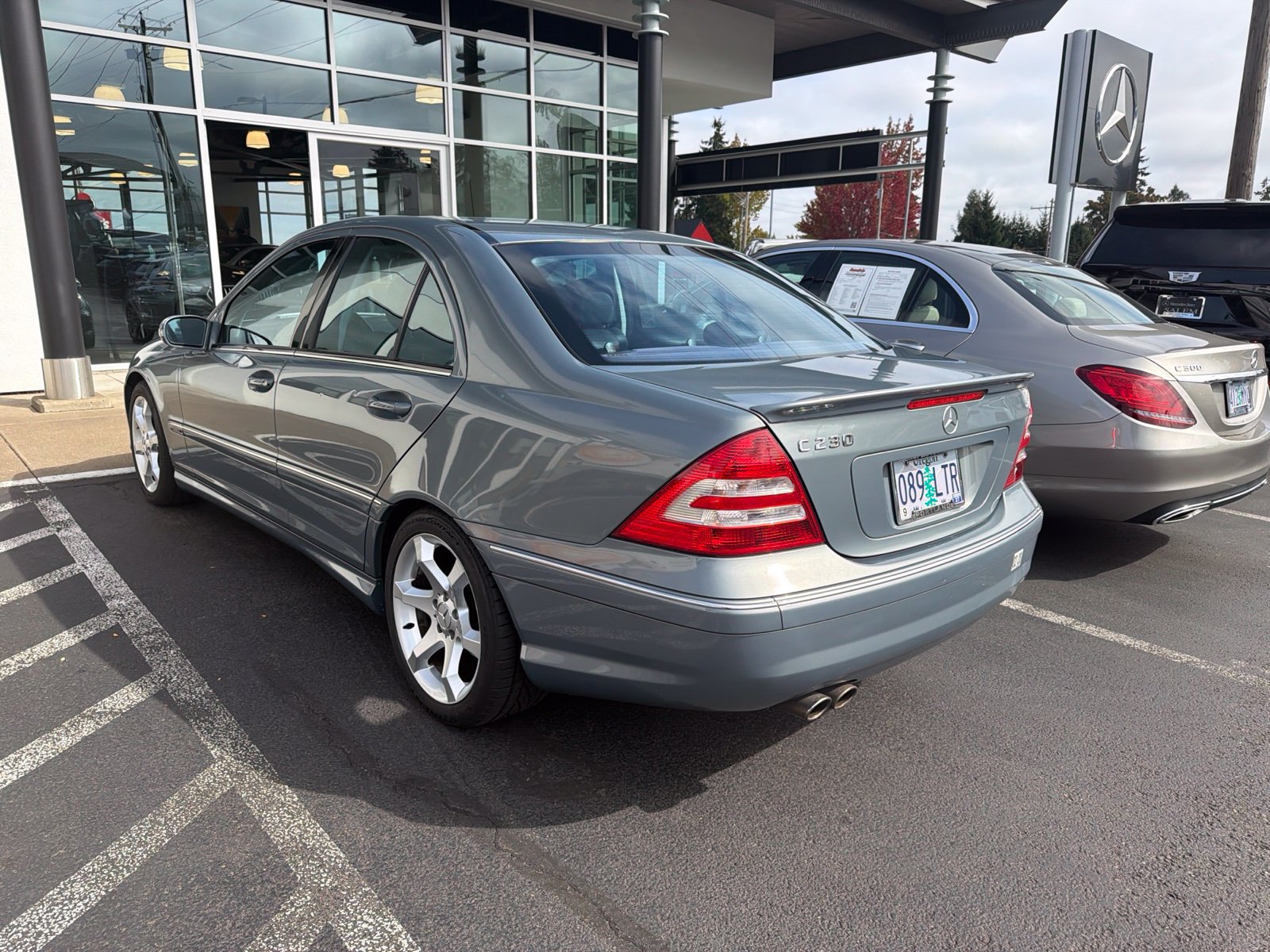 Used 2007 Mercedes-Benz C 230 Sedan image 4