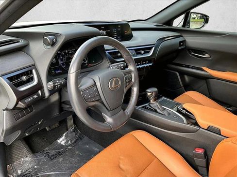 Used 2020 Lexus UX 250h w/ Premium Package AWD/4WD image 14
