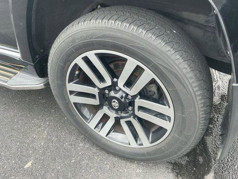 Used 2016 Toyota 4Runner Limited image 35