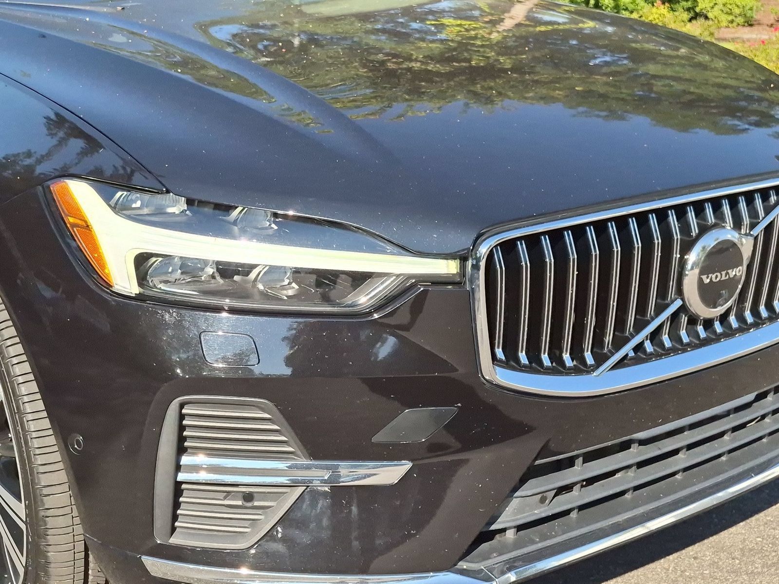 Used 2022 Volvo XC60 B5 Inscription w/ Advanced Package FWD image 9