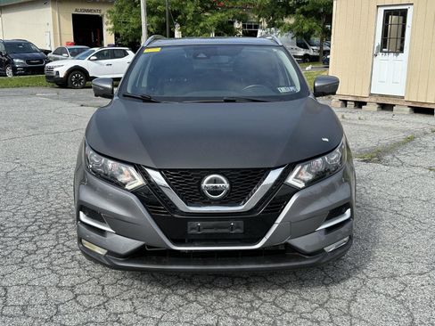 Used 2020 Nissan Rogue Sport SL AWD/4WD image 3