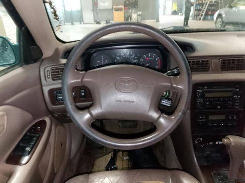 Used 2000 Toyota Camry LE FWD image 34