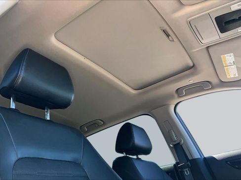 Used 2023 Honda CR-V EX-L image 13