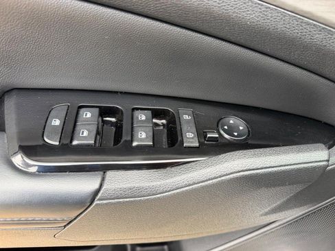 Used 2024 Kia Sportage X-Line w/ X-Line Premium Package AWD/4WD image 19